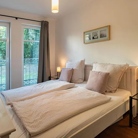 Dünenresidenz Königin Augusta - 04 Mit Balkon Binz