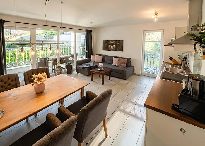 Duenenresidenz Koenigin Augusta - 04 Mit Balkon Villa *