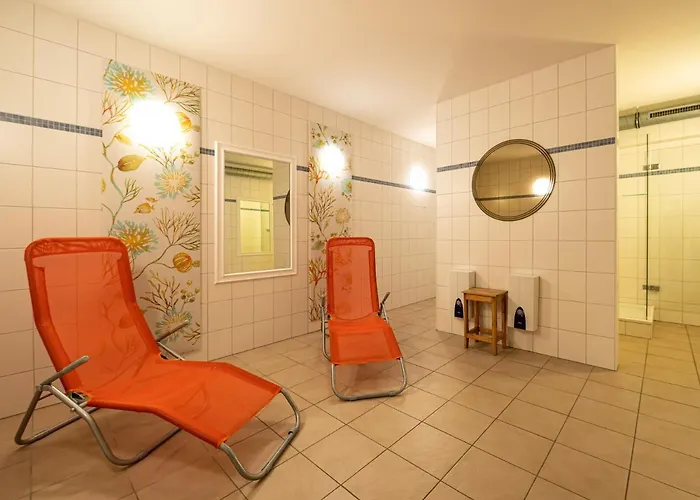 Duenenresidenz Koenigin Augusta - 04 Mit Balkon Binz