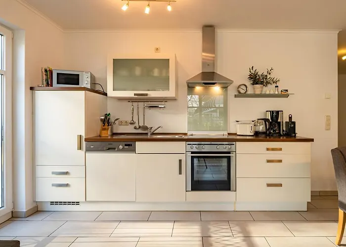 Duenenresidenz Koenigin Augusta - 04 Mit Balkon Villa